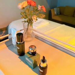 -美肤盾祛痘·问题肌头疗管理中心