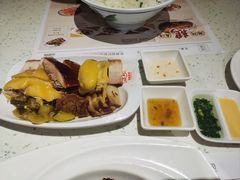-添饭茶餐厅(天悦龙庭店)