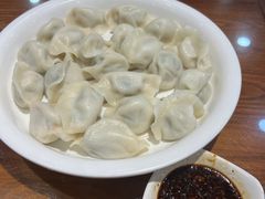肉三鲜饺子-那家老院子东北菜·饺子·小鸡炖蘑菇(艳华街店)