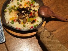 -云海肴·汽锅鸡·云南菜(天山百盛优客店)