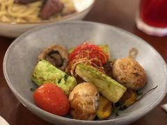 -灵意咖啡·西班牙美食(汕头金平万达广场店)