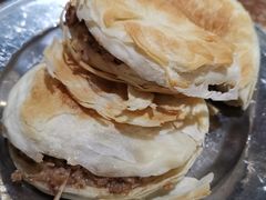 -艳阳天民俗村(公园路店)