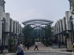 -比斯特上海购物村精品奥特莱斯