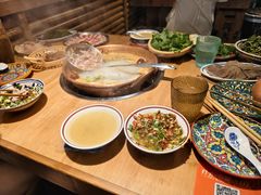 -洱火云南酸菜牛肉火锅(石景山当代商城店)