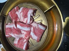 -猪啊牛呀羊啊铜盘烤肉(正大广场店)