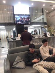 -苏奇发型·烫发染发