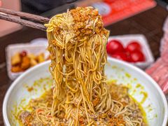 -裕兴记•蟹黄面馆(人民广场店)