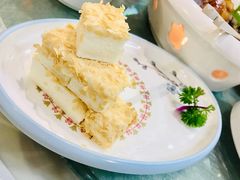鲜奶燕麦糕-點無缺茶楼·海鲜酒家(世博店)