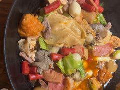 -万记麻辣烫国展总店