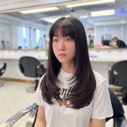 -镁连社·美联社