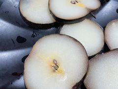 -果松木炭酸菜铜火锅·外婆参鸡汤