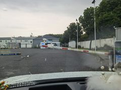 -顾村公园3号门停车场