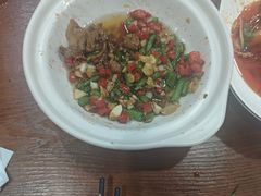 -湖南人家湘菜馆(镇江路店)