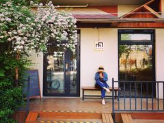 -Cafe Villa