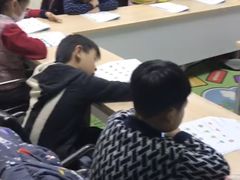 -月星环球港赢在起点早教中心·亲子托班早教体验课儿童兴趣班逻辑思维专注力幼小衔接(普陀中心)