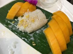 -Dang restaurant (patong phuket)