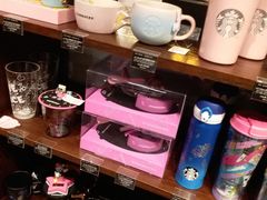 零售区-星巴克(广州淘金路店)