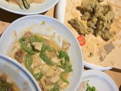 -关东小磨东北菜(上海长风大悦城店)