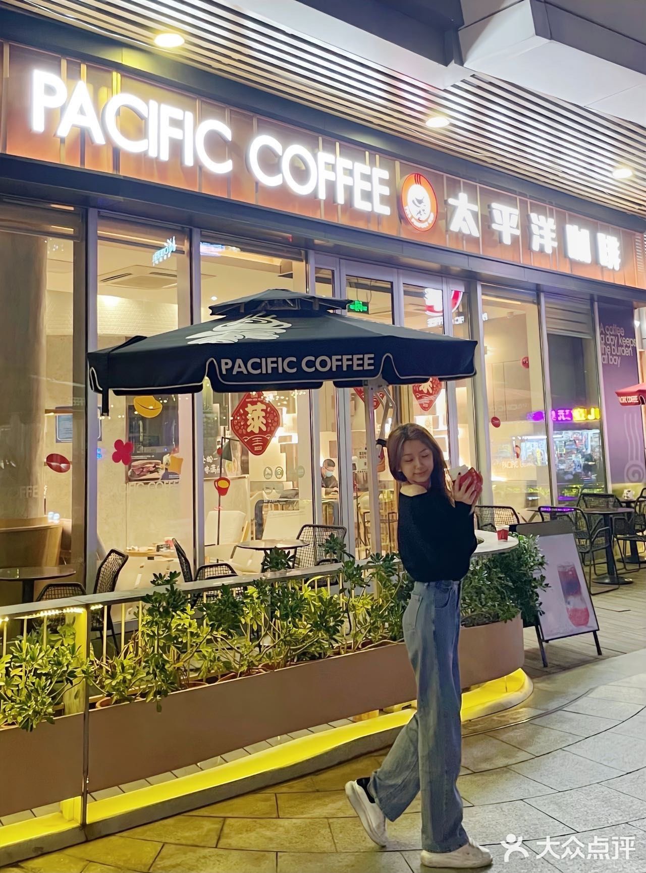 深圳探店·打卡太平洋咖啡新年限定