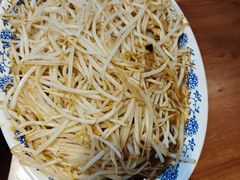-老天桥酱肉烧饼夹肘子(天桥店)