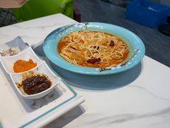 -三江源美食城
