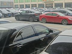 -健龙森俱乐部·游泳·健身·羽毛球综合体育馆