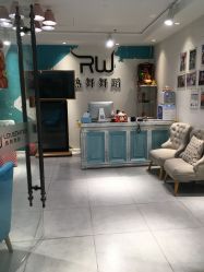 -STUDIO E POLE DANCE
