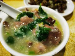 -标记美食新鲜猪杂(兴南大道店)