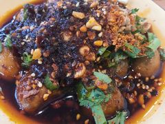 -拈签一笑黄牛肉辣卤串串