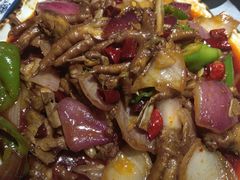 -六福烧烤酒馆(秦隆步行街店)