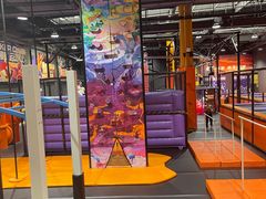 -Tenker Club弹刻极限主题公园 · 蹦床 · 团建 · 生日派对(大关店)
