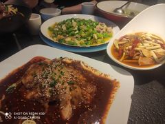 -万重锦·人文川菜馆(骡马市店)