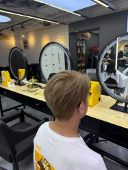 -藤野造型烫发染发