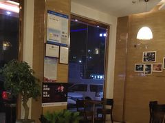 -好家园酒店(深圳坪山技术大学地铁站店)