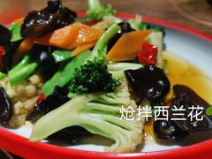 -叶派龙虾•招牌香辣蟹·海鲜(中海国际店)