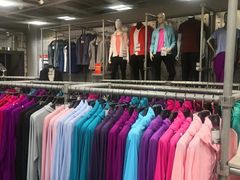 -上品折扣(回龙观店)
