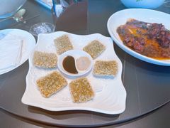 -鼎泰亨·海鲜牛肉餐厅(滨江店)