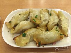 -小姜锅贴(凤凰街店)