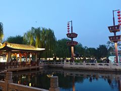 -泉城广场