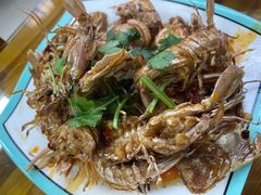 -兆辉木炭海鲜烧烤·海鲜小炒