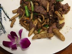 菌香牛柳-云隐小厨·传统大理美食(复兴路店)