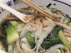 菌菇鸡汤手工粉-白沙肴·长沙米粉.小炒湘菜(石厦时代广场店)