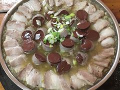 东北杀猪菜-东北菜冰城一家人