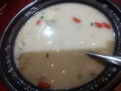 -楚天美食坊(越秀先烈中路店)