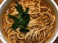 小锅米线-云海肴·汽锅鸡·云南菜(天山百盛优客店)