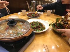 特色剁椒巴骨肉-冯小炒(巴渝大道店)