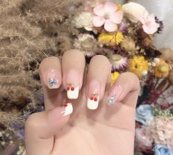 -兔猫ToMoreNails美甲美睫
