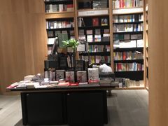 -覔书店(壹方城店)
