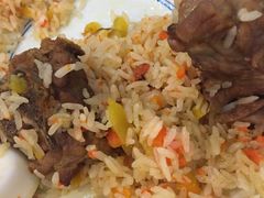 -马尔龙新疆饭店·清真(瑞景店)