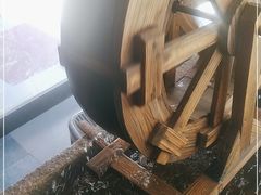 -冯记白土岗辣子鸡